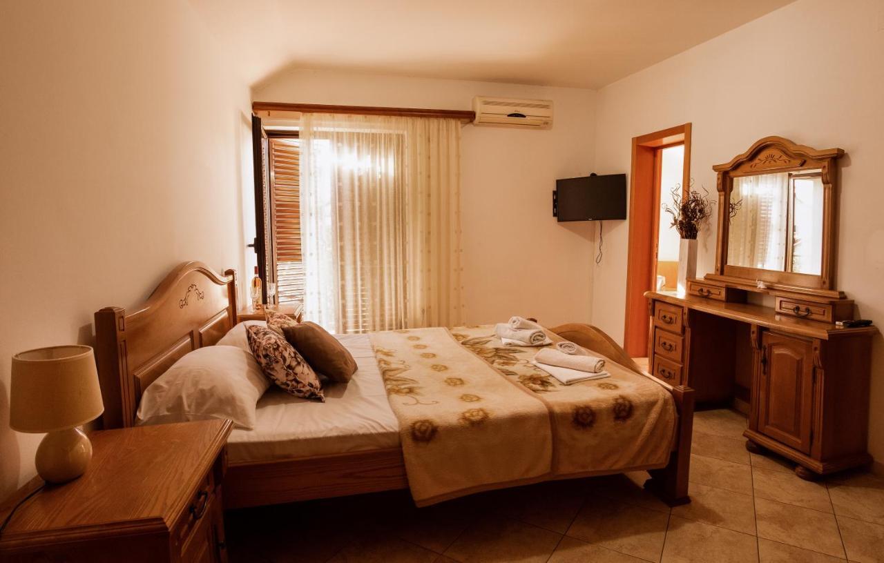 Apartments And Rooms Marija Budva Eksteriør billede