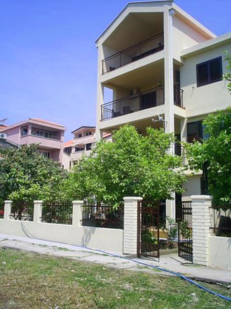 Apartments And Rooms Marija Budva Eksteriør billede